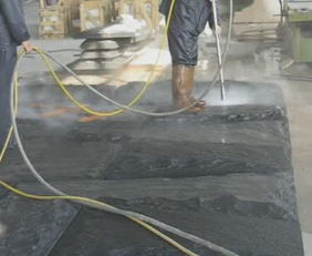 福建石材表面处理 口碑卓越的石材水冲面加工机解析